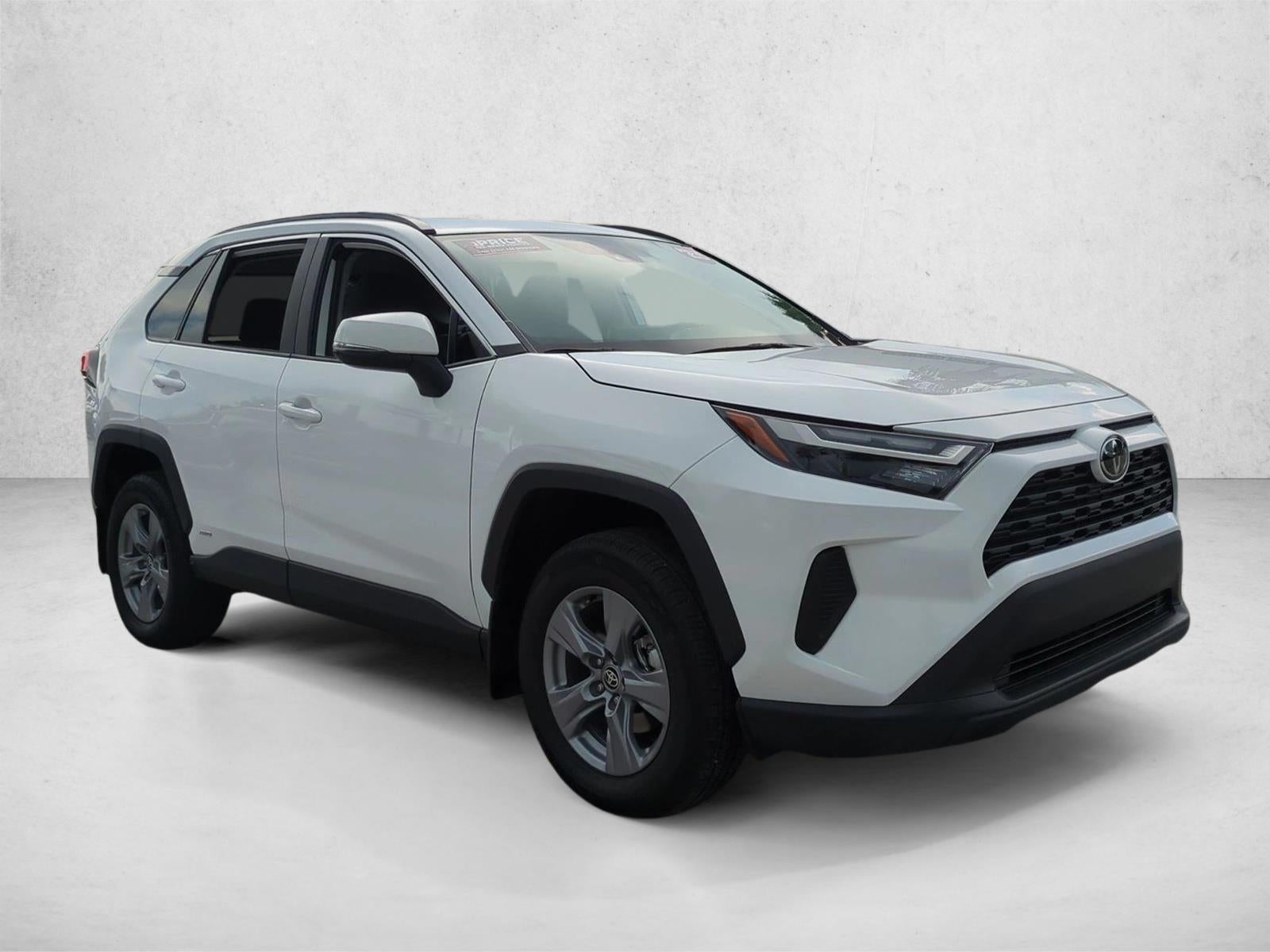 2025 Toyota RAV4 Hybrid XLE AWD (Natl)