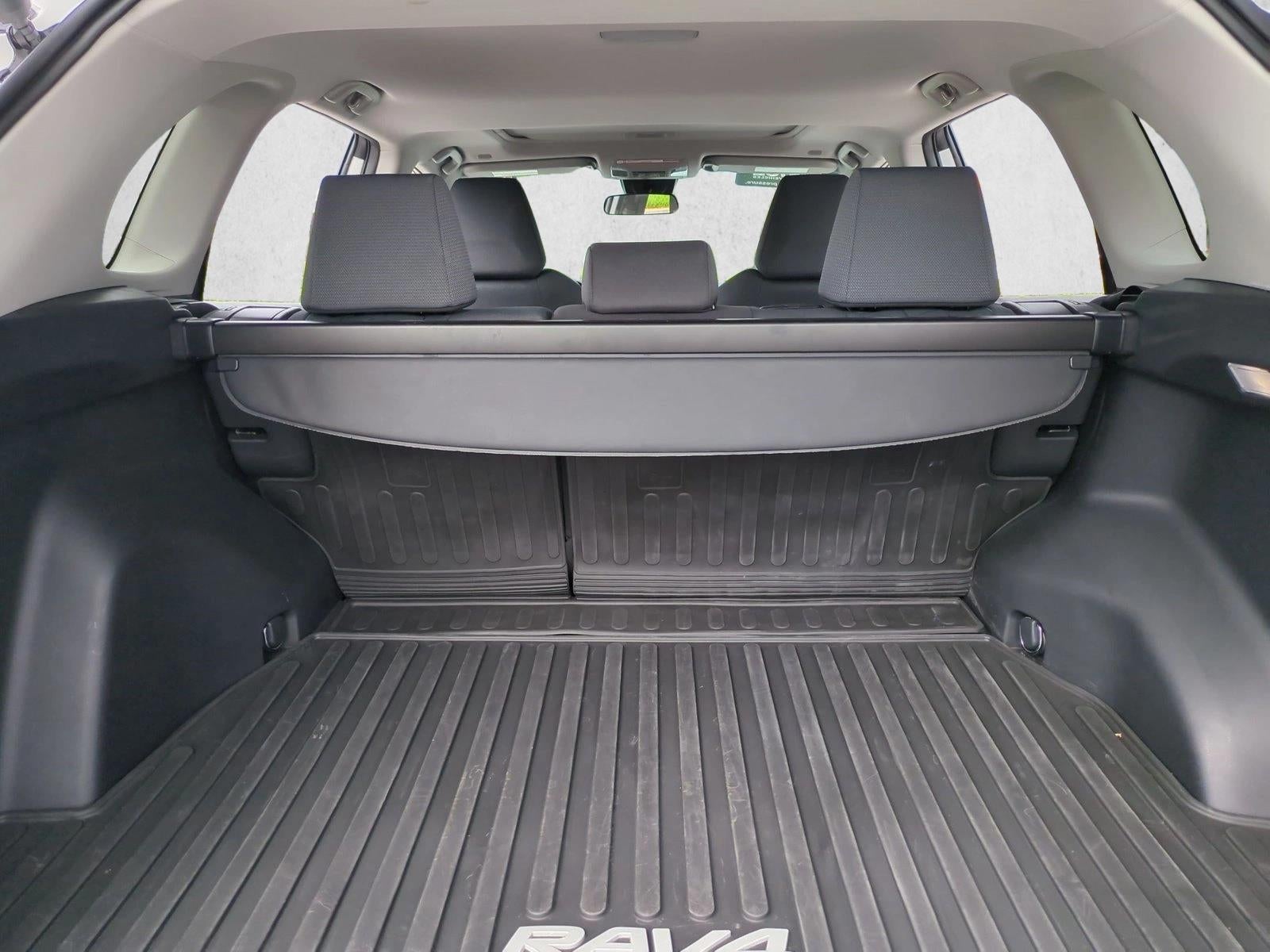 2025 Toyota RAV4 Hybrid XLE AWD (Natl)