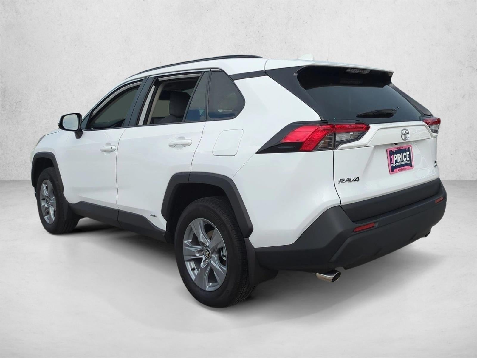 2025 Toyota RAV4 Hybrid XLE AWD (Natl)