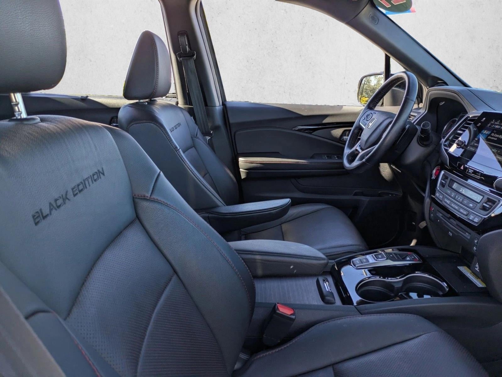 2021 Honda Pilot Black Edition AWD