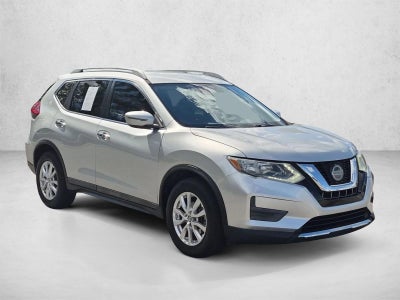 2020 Nissan Rogue FWD SV