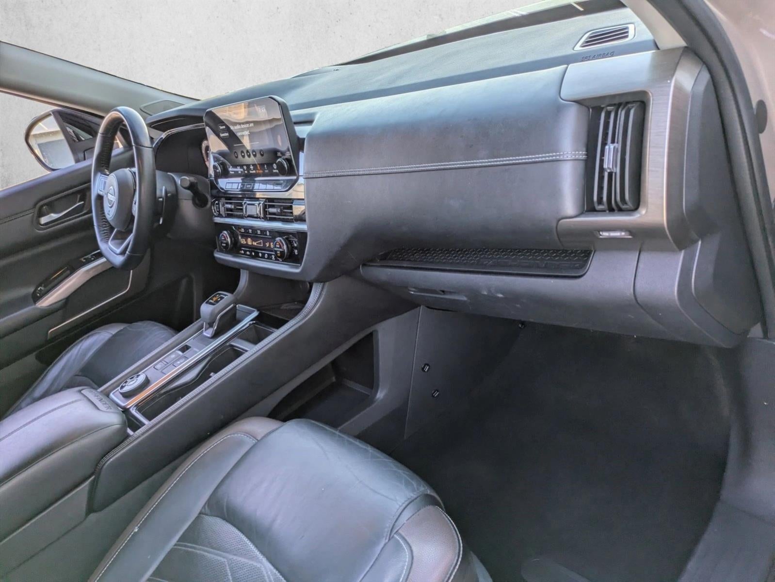 2023 Nissan Pathfinder Platinum 4WD