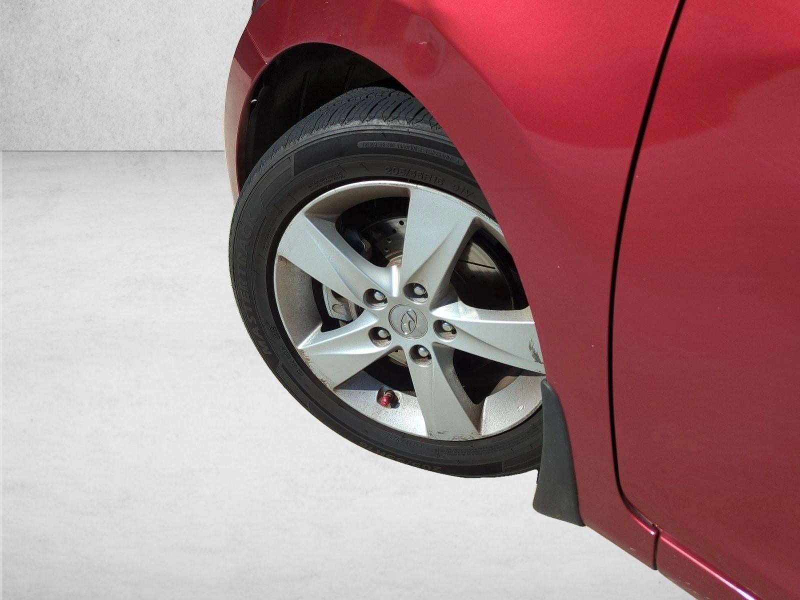 2013 Hyundai ELANTRA 4dr Sdn Auto GLS