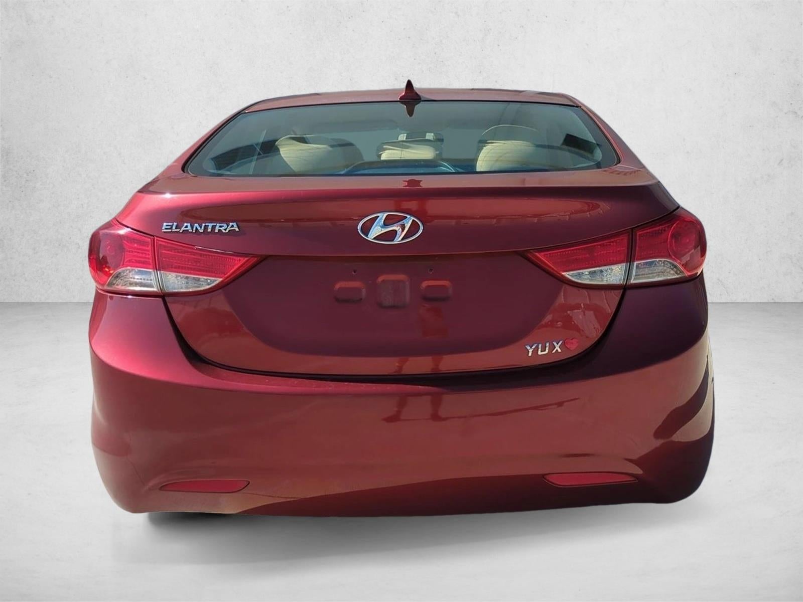 2013 Hyundai ELANTRA 4dr Sdn Auto GLS