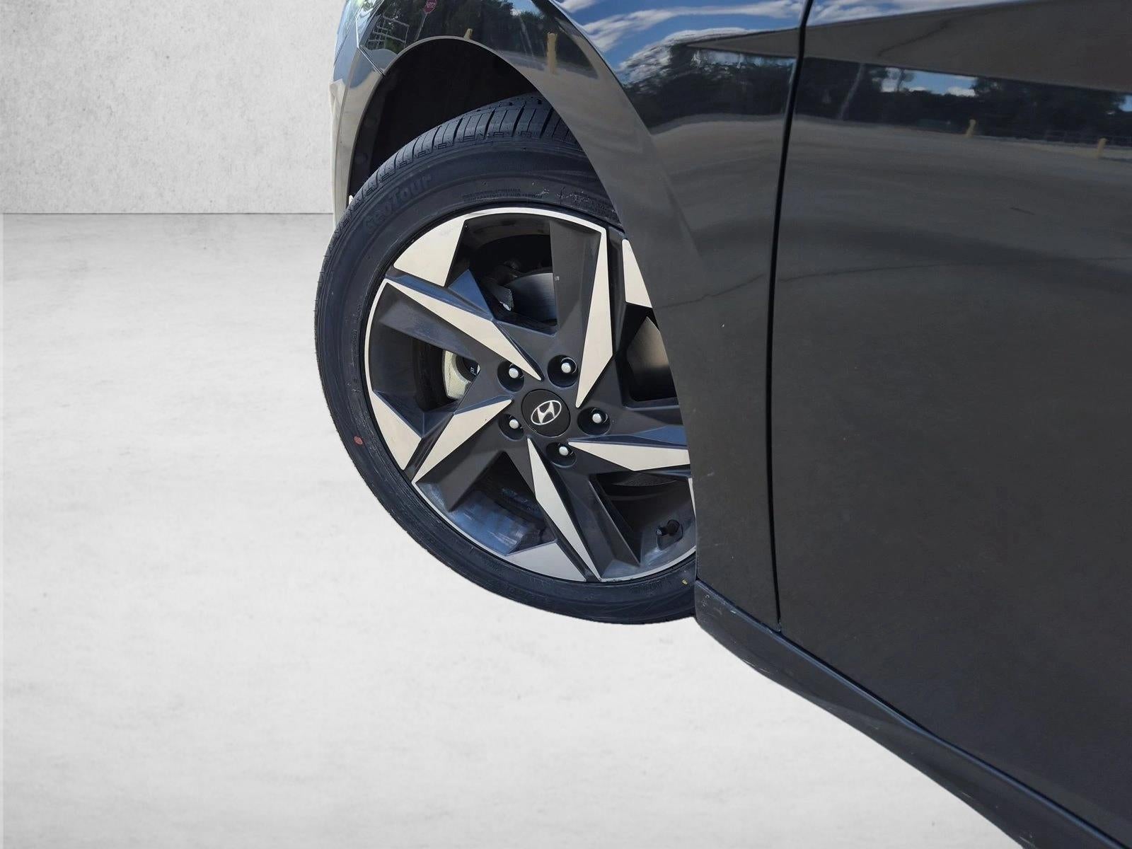 2023 Hyundai ELANTRA SEL IVT