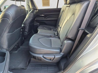 2024 Toyota Grand Highlander XLE FWD (Natl)