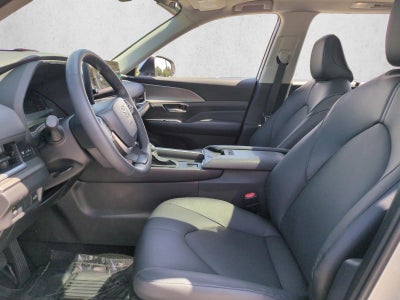 2025 Toyota Grand Highlander XLE FWD (Natl)