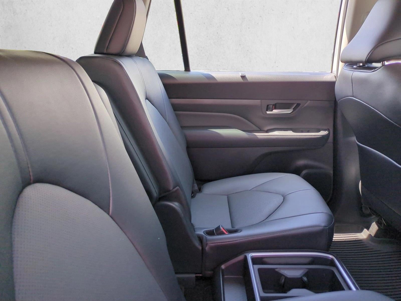 2025 Toyota Grand Highlander XLE FWD (Natl)