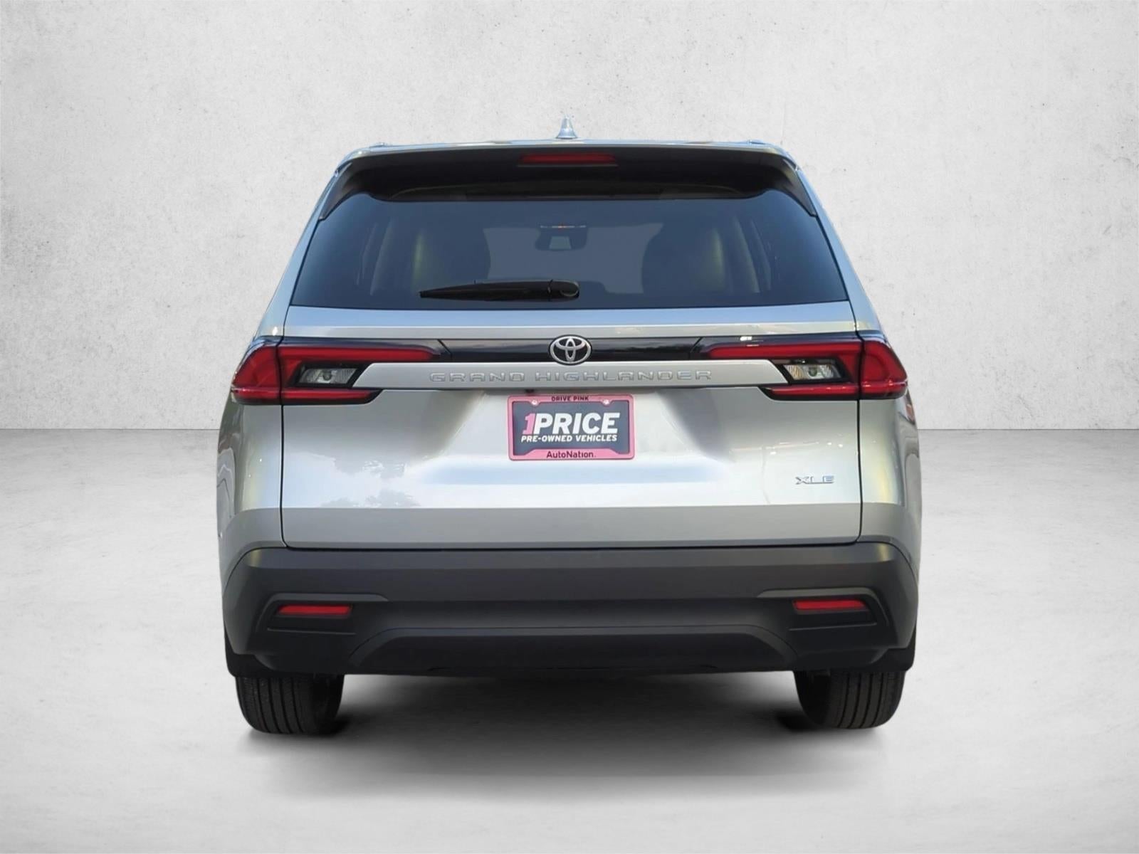 2025 Toyota Grand Highlander XLE FWD (Natl)