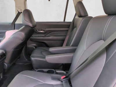 2024 Toyota Grand Highlander XLE FWD (Natl)