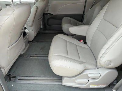 2015 Toyota Sienna 5dr 7-Pass Van XLE AWD (Natl)