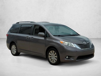 2015 Toyota Sienna 5dr 7-Pass Van XLE AWD (Natl)