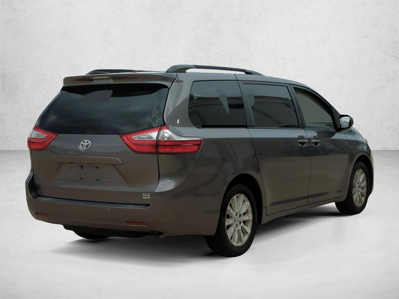 2015 Toyota Sienna 5dr 7-Pass Van XLE AWD (Natl)