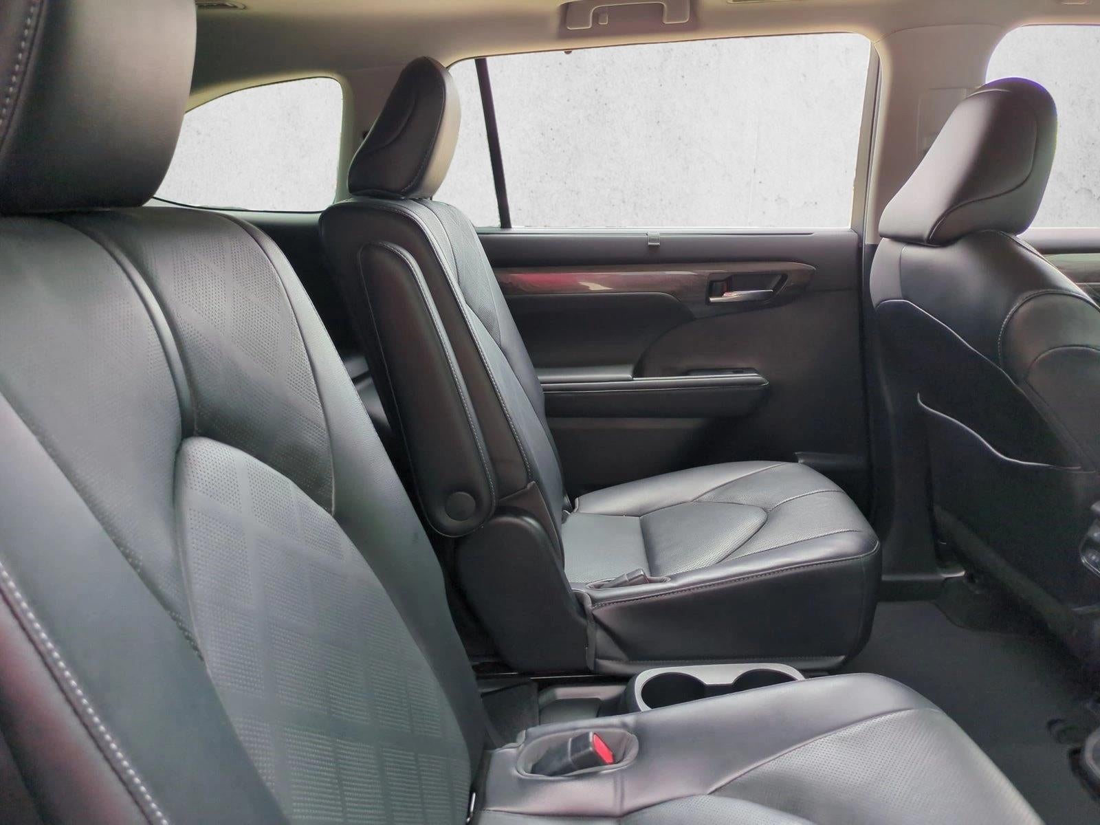 2022 Toyota Highlander Hybrid Platinum AWD (Natl)