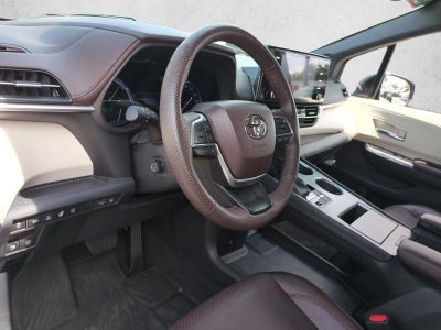 2024 Toyota Sienna Platinum AWD 7-Passenger (GS)