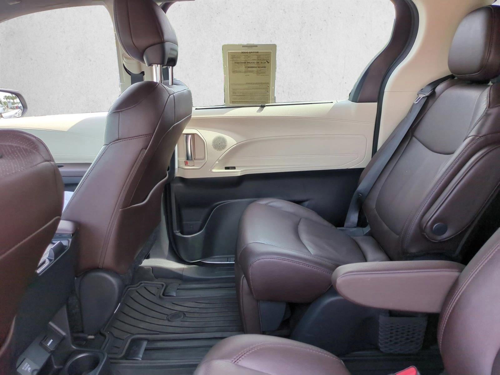 2024 Toyota Sienna Platinum AWD 7-Passenger (GS)