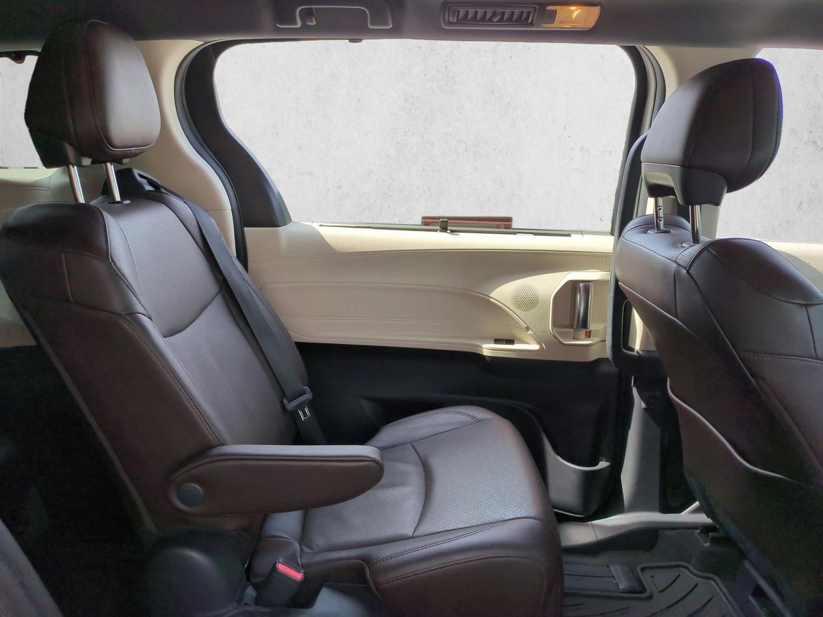 2024 Toyota Sienna Platinum AWD 7-Passenger (GS)