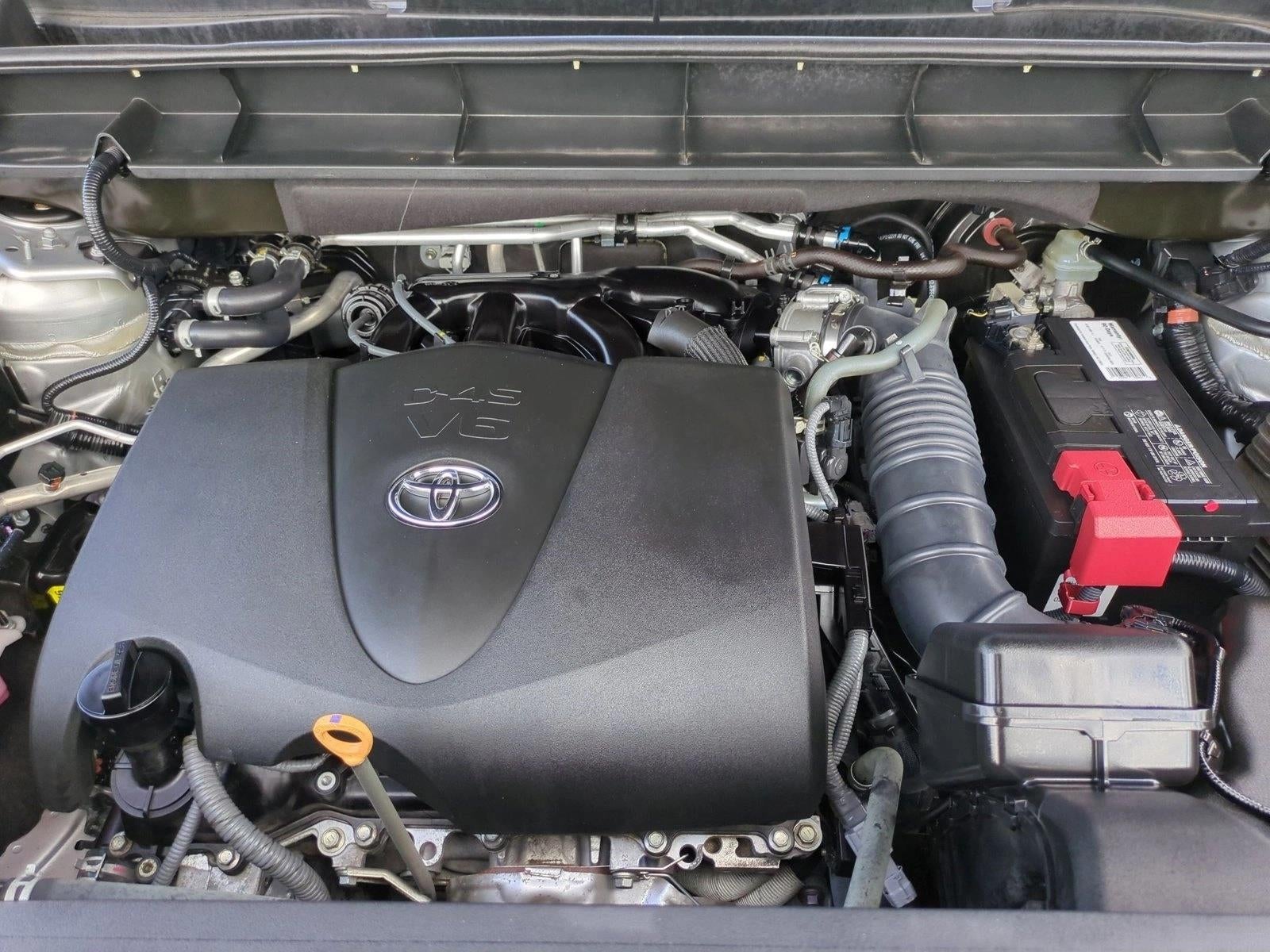 2022 Toyota Highlander XLE FWD (Natl)