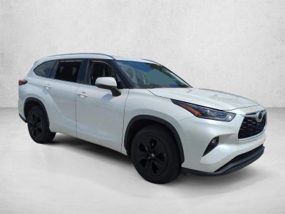 2021 Toyota Highlander XLE FWD (Natl)