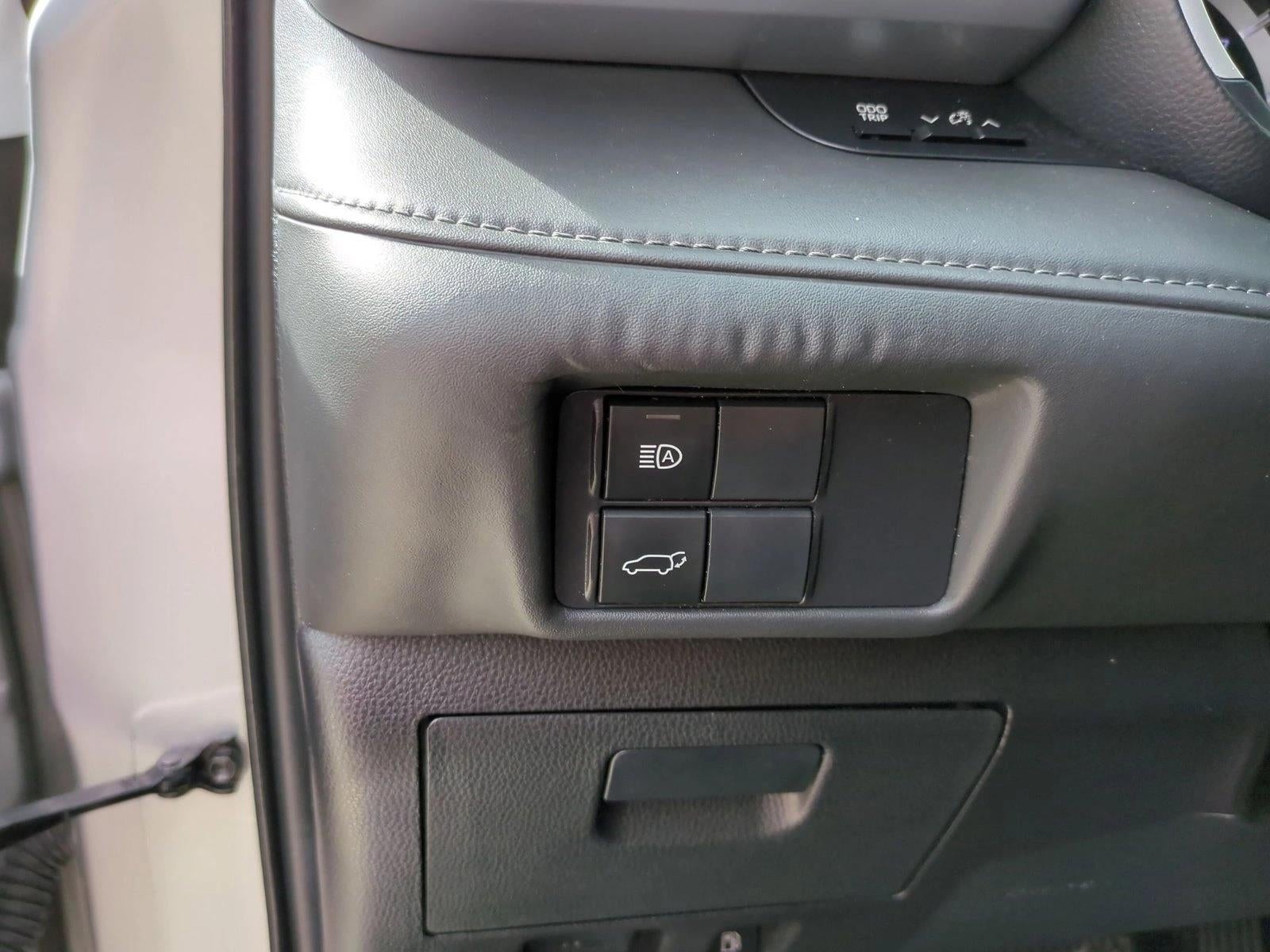 2020 Toyota Highlander XLE AWD (Natl)