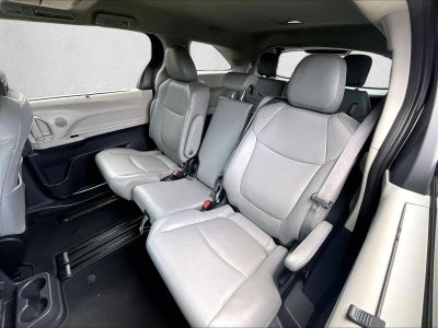2024 Toyota Sienna XLE FWD 8-Passenger (Natl)