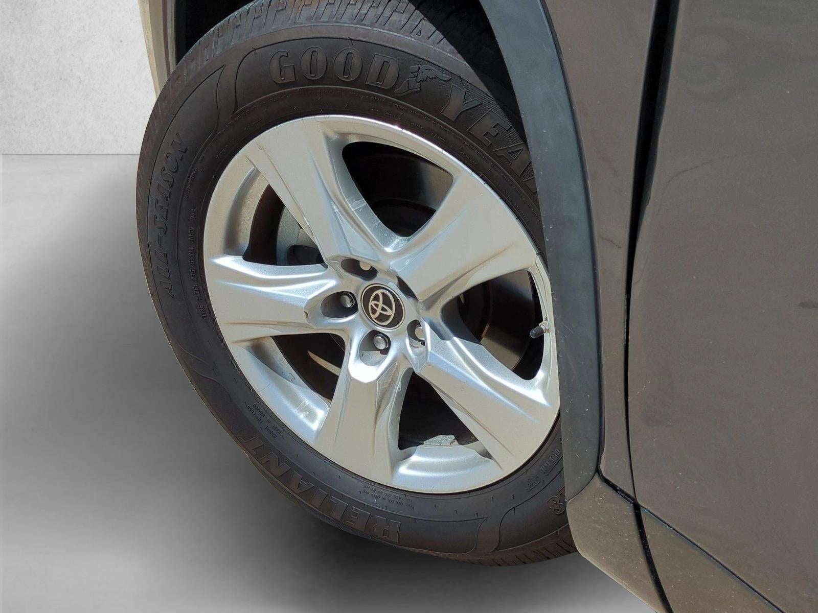 2023 Toyota Highlander L FWD (Natl)