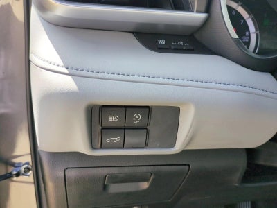 2024 Toyota Highlander XLE FWD (Natl)