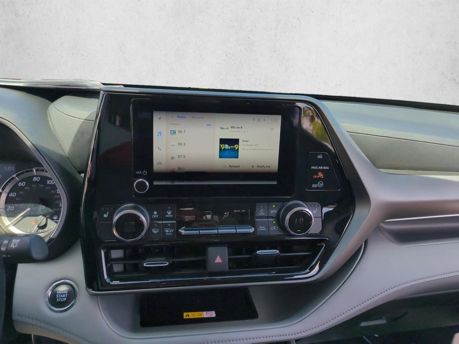 2023 Toyota Highlander XLE FWD (Natl)