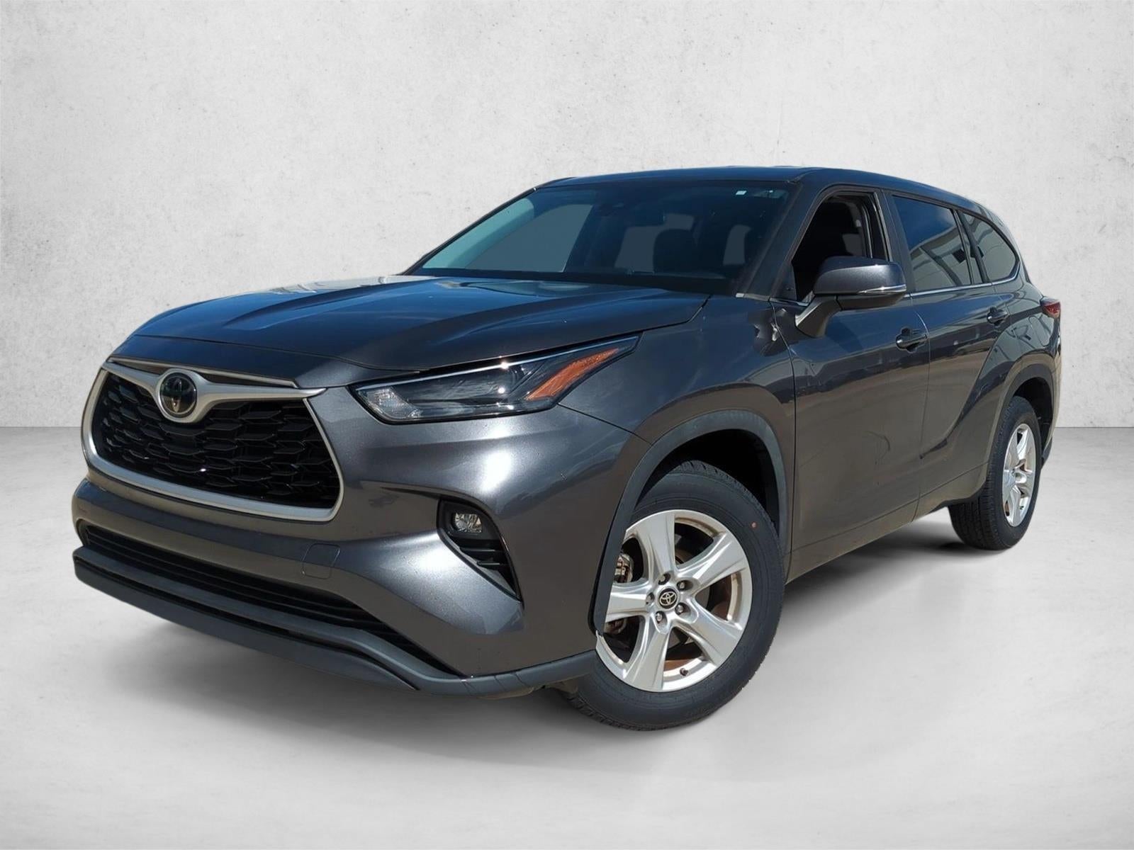 2023 Toyota Highlander LE FWD (GS)