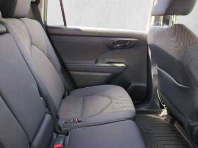 2023 Toyota Highlander LE FWD (GS)