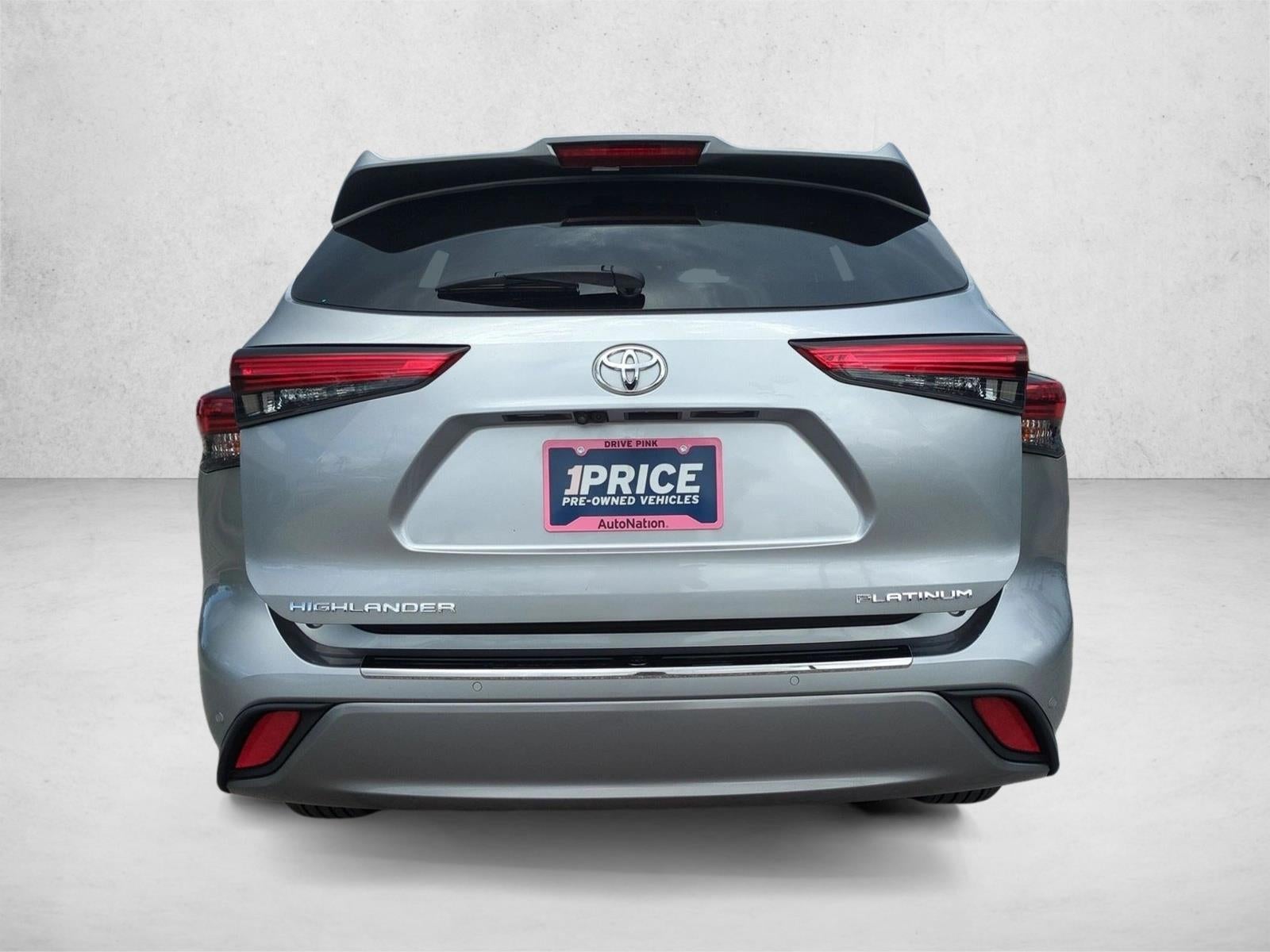 2023 Toyota Highlander Platinum FWD (Natl)