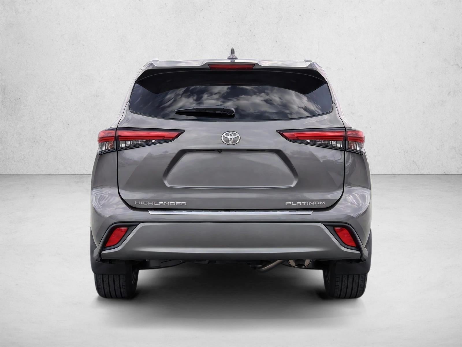 2024 Toyota Highlander Platinum FWD (Natl)