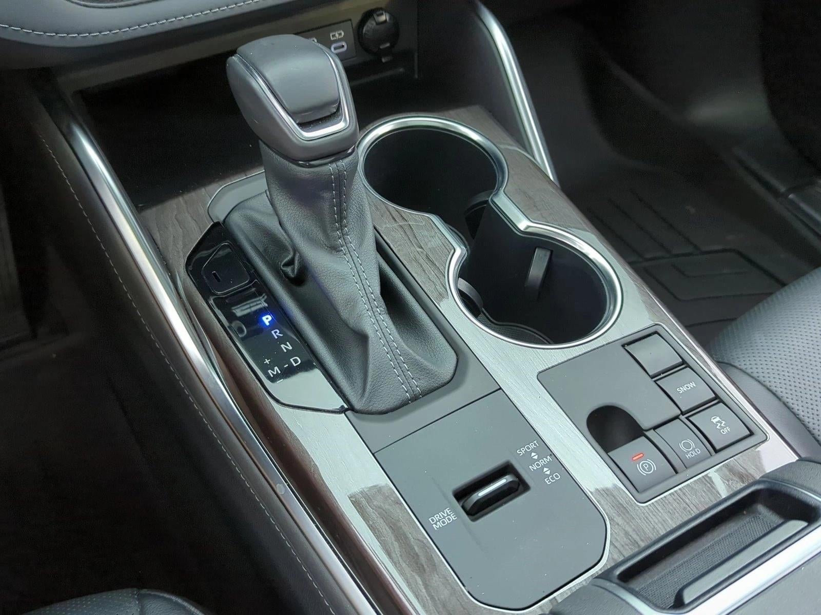 2024 Toyota Highlander Platinum FWD (Natl)