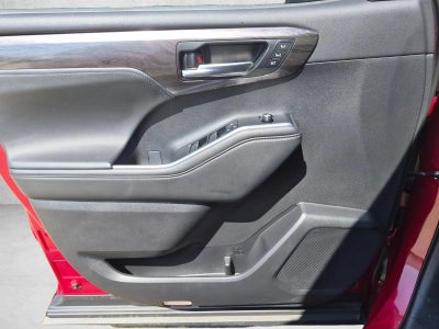 2025 Toyota Highlander Limited AWD (Natl)