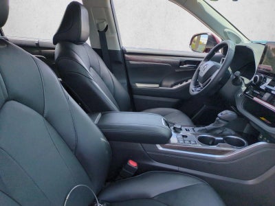 2025 Toyota Highlander Limited AWD (Natl)