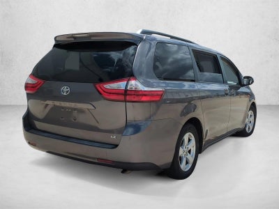 2016 Toyota Sienna 5dr 8-Pass Van LE FWD (GS)