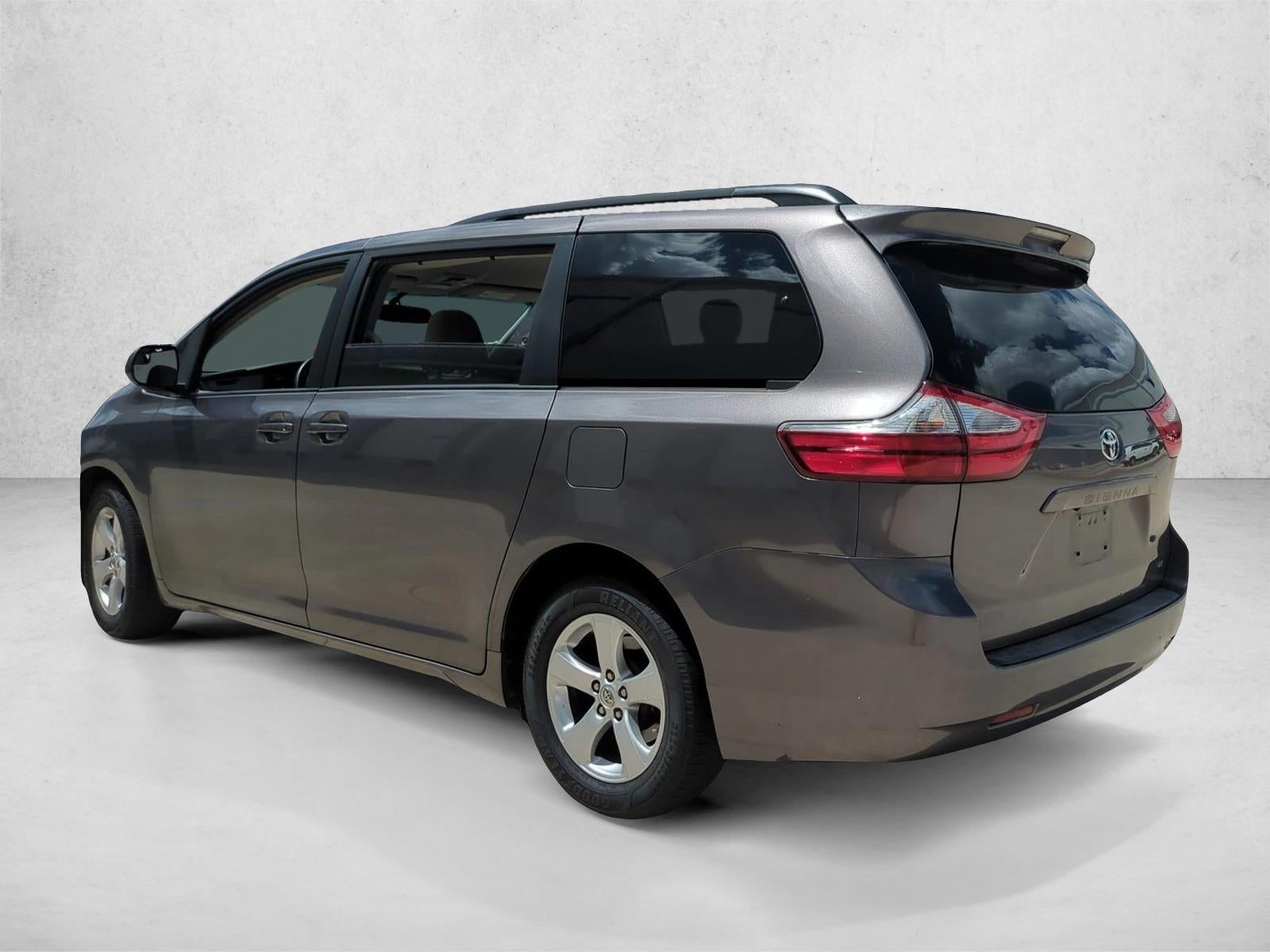 2016 Toyota Sienna 5dr 8-Pass Van LE FWD (GS)