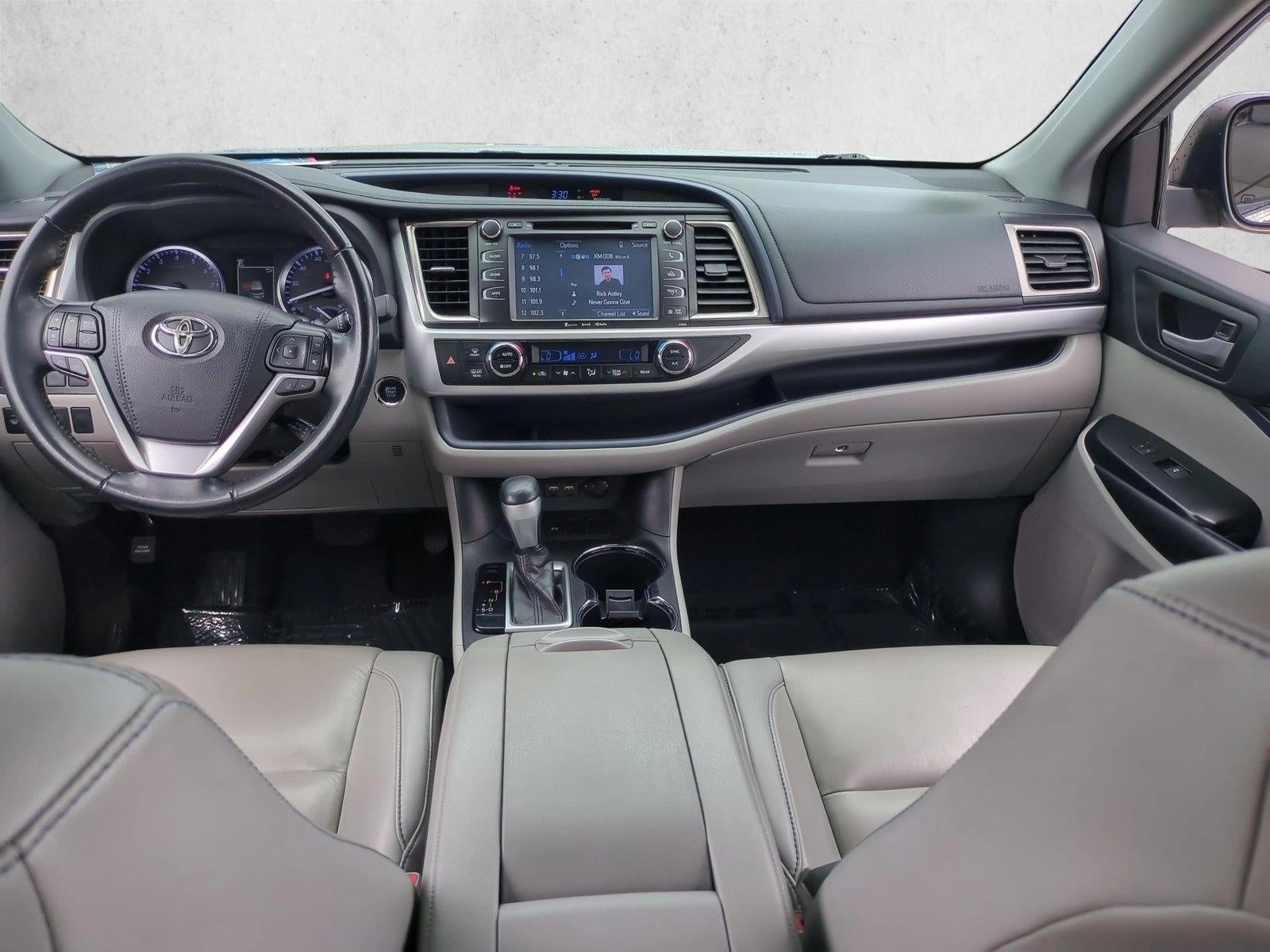 2019 Toyota Highlander XLE V6 FWD (Natl)