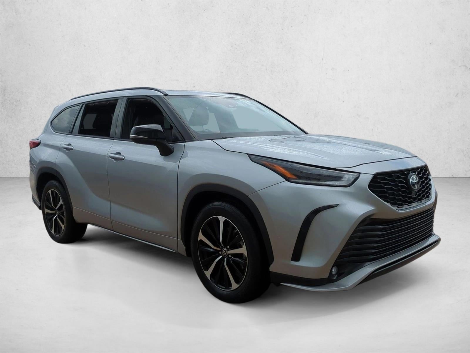 2022 Toyota Highlander XSE FWD (Natl)