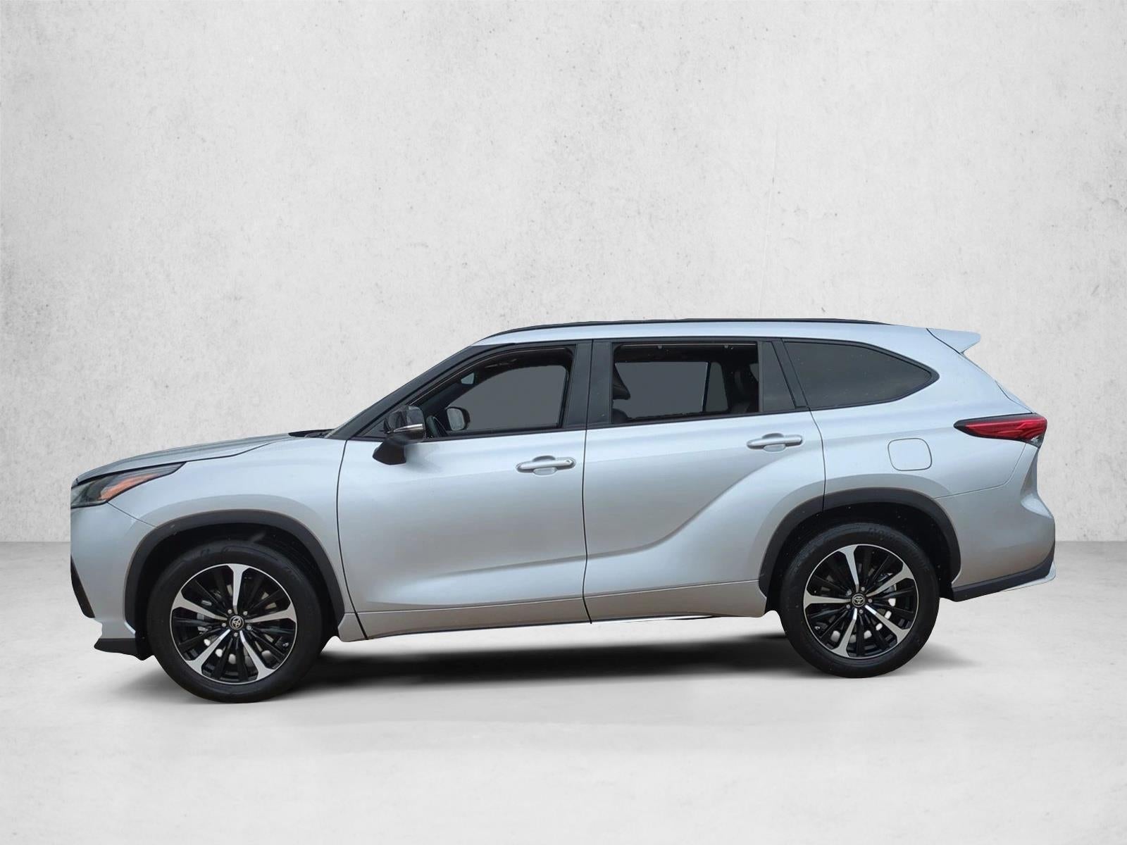 2022 Toyota Highlander XSE FWD (Natl)