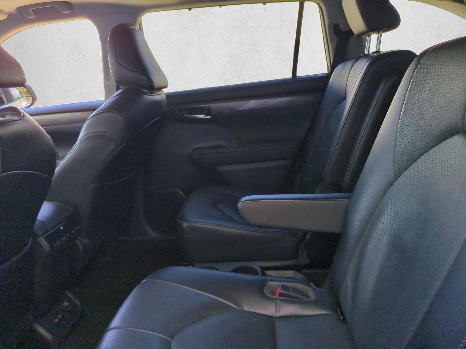 2023 Toyota Highlander Hybrid Limited AWD (Natl)