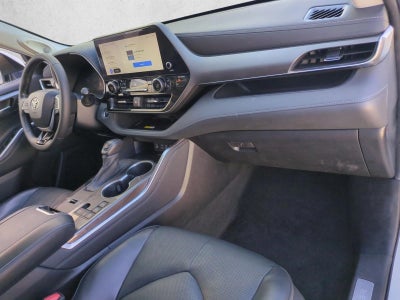 2023 Toyota Highlander Hybrid Limited AWD (Natl)