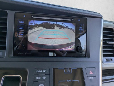 2015 Toyota Sienna 5dr 8-Pass Van XLE FWD (Natl)