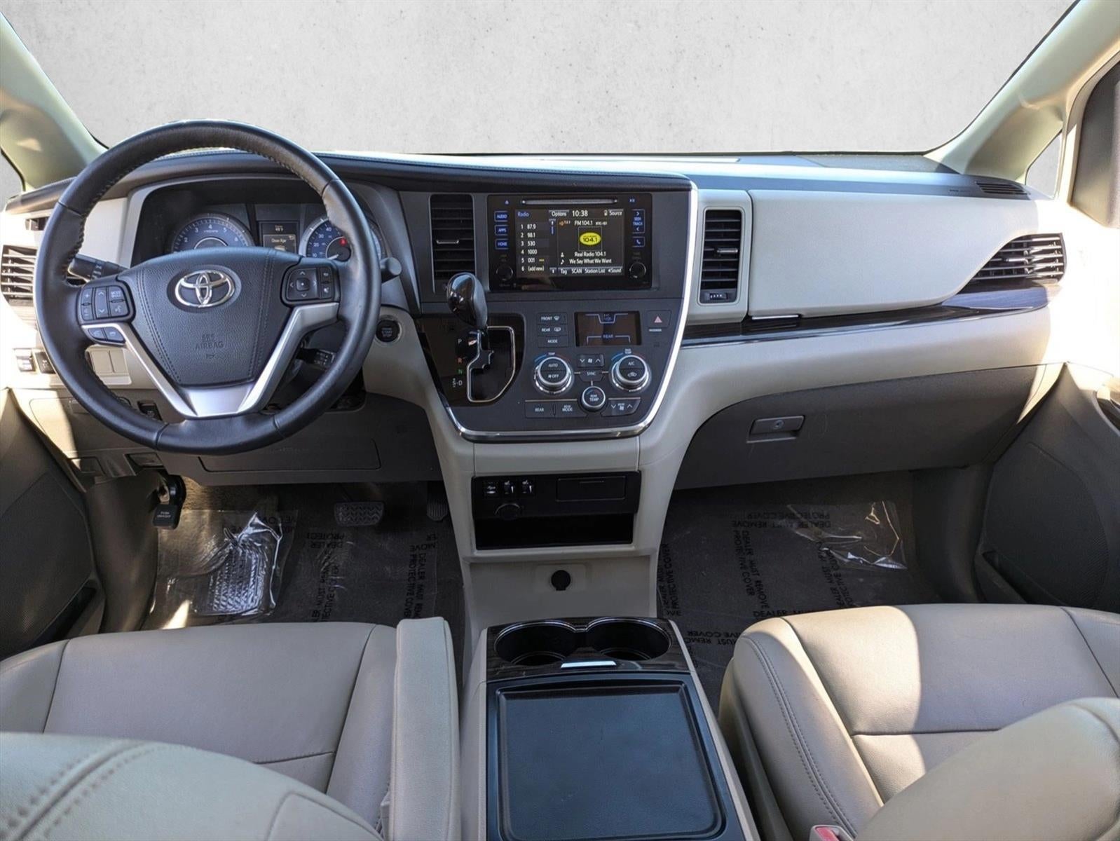 2015 Toyota Sienna 5dr 8-Pass Van XLE FWD (Natl)