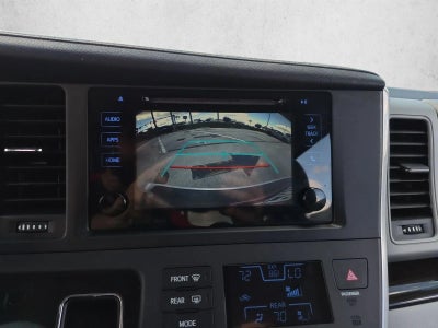 2016 Toyota Sienna 5dr 8-Pass Van XLE FWD (Natl)