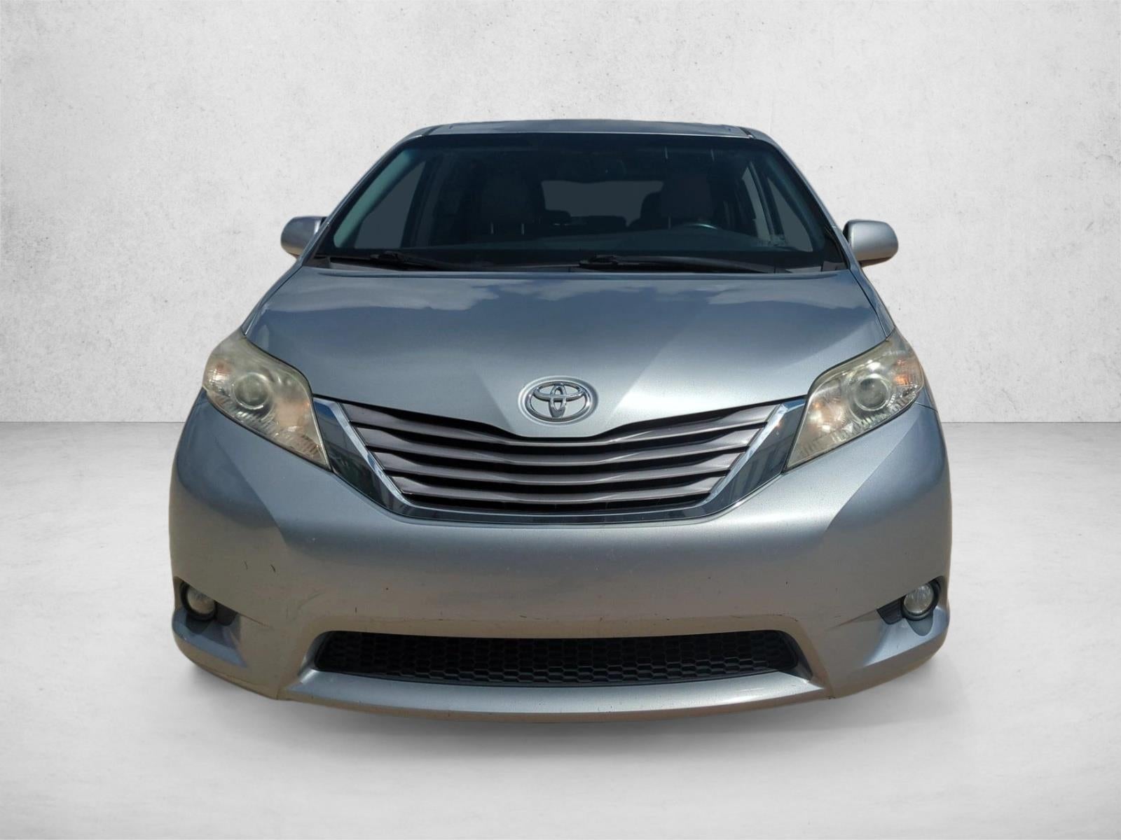 2016 Toyota Sienna 5dr 8-Pass Van XLE FWD (Natl)