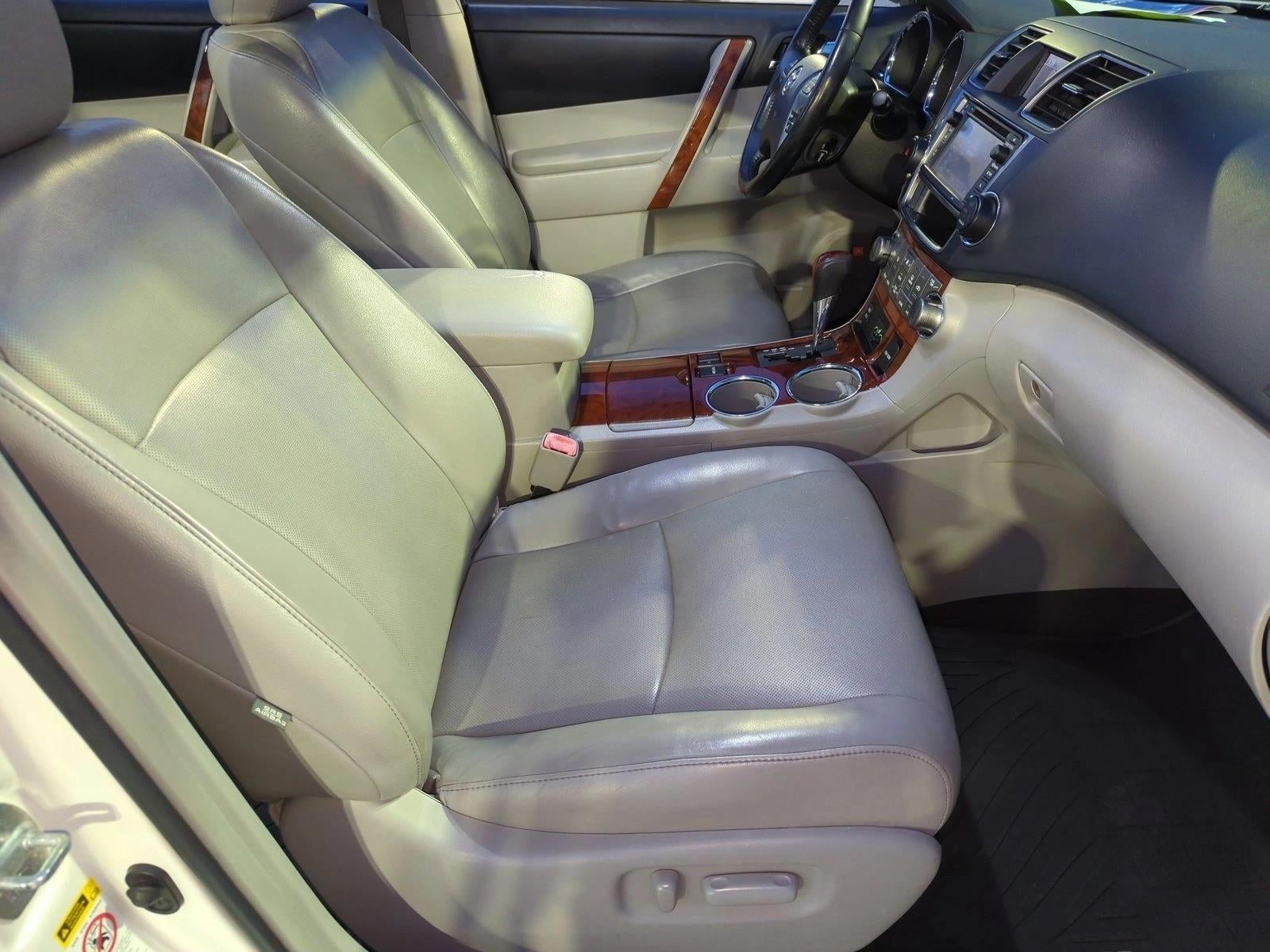 2013 Toyota Highlander FWD 4dr V6 Limited (Natl)