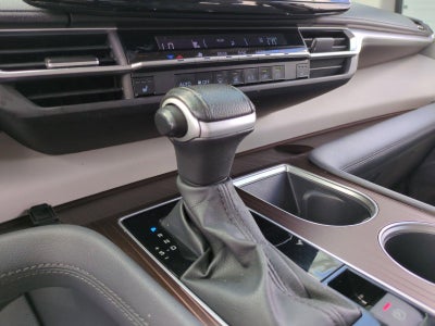 2024 Toyota Sienna XLE FWD 8-Passenger (Natl)