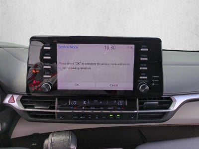 2024 Toyota Sienna XLE FWD 8-Passenger (Natl)