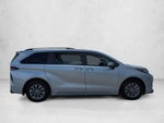 2024 Toyota Sienna XLE FWD 8-Passenger (Natl)